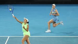 《Code Violet》发布更衣室简短预告 大量性感服装来袭