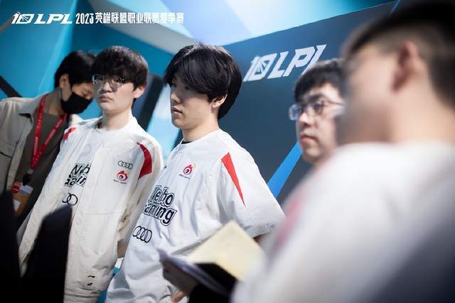 都能发挥决 都能发挥决