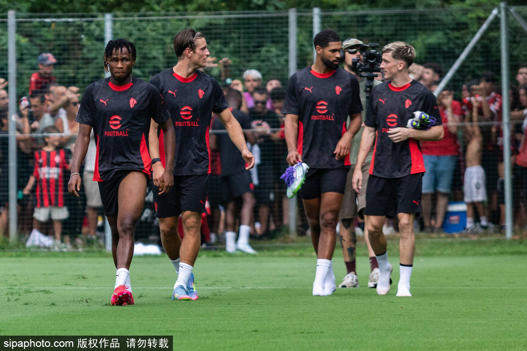 但依然展現 但依然展現